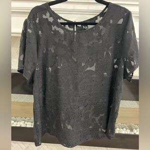 torrid Black Sheer Floral Lace Short-Sleeve Crew Neck Top 2X 18-20